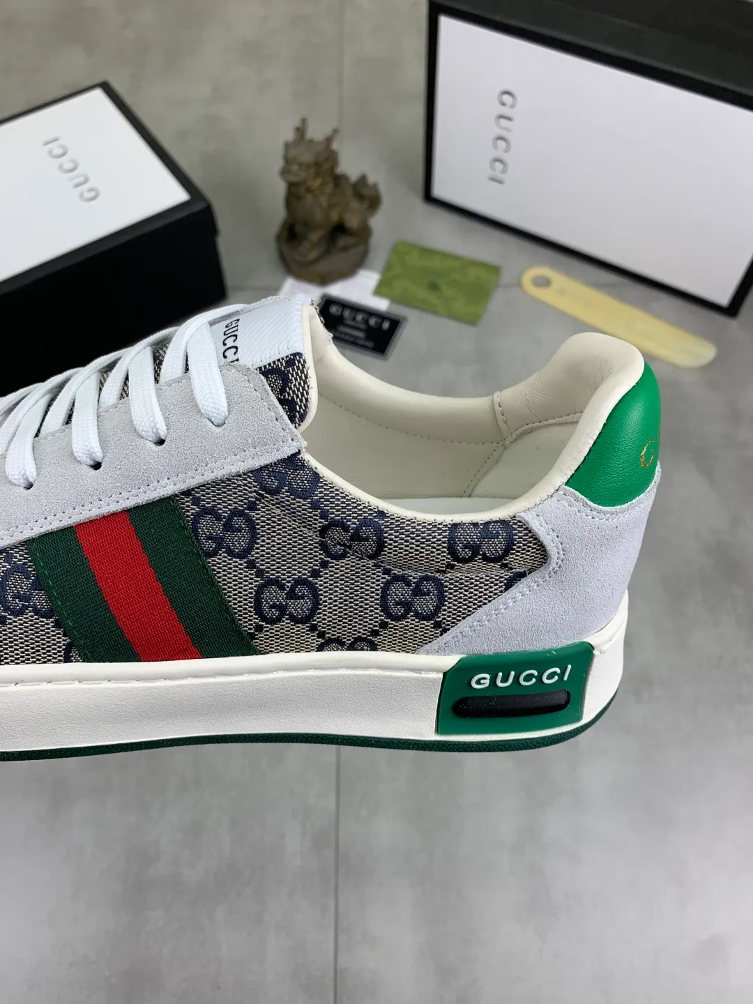 Men's men's shoes 💰P420💰【New model】 🆘 The latest model from Gucci official website🎁Classic casual and fashionable men's shoes👟Best model💥The style is simple and elegant, exclusive for trendy men. Unique official website latest brand elements👑Gucci original decoration, fashionable and generous, the fabric is made of original soft calfskin➕Comfortable soft pigskin lining ✅Wear-resistant rubber outsole specified on the official website_Full of elasticity, the classic model taken at the counter 🎬Color: 3️⃣colors available😍Number of codes: 38-44 (45 46 customized)